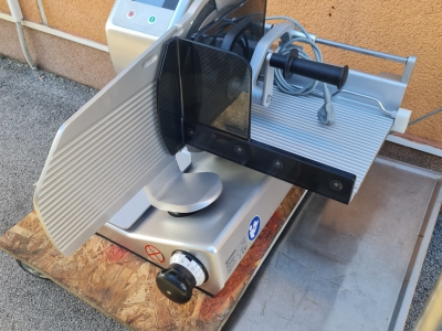 Salamoreznica Bizerba  VS 12 F33-W / rabljena