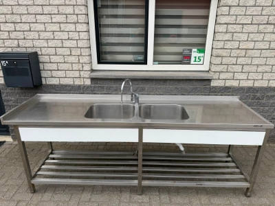 Gostinsko inox korito 250 cm / rabljeno
